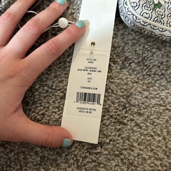 TORY BURCH IVORY GEMINI LINK - Picture 4 of 6